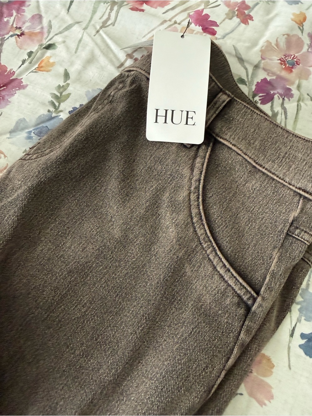NWT  XL Hue Women's High-Rise Denim Baby Bootcut Leggings - Cinnamon Denim - Picture 8 of 11